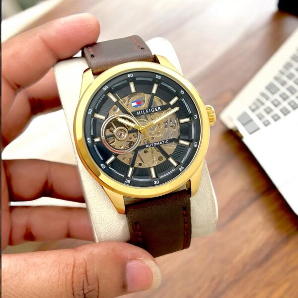 Tommy Hilfigure Automatic Belt